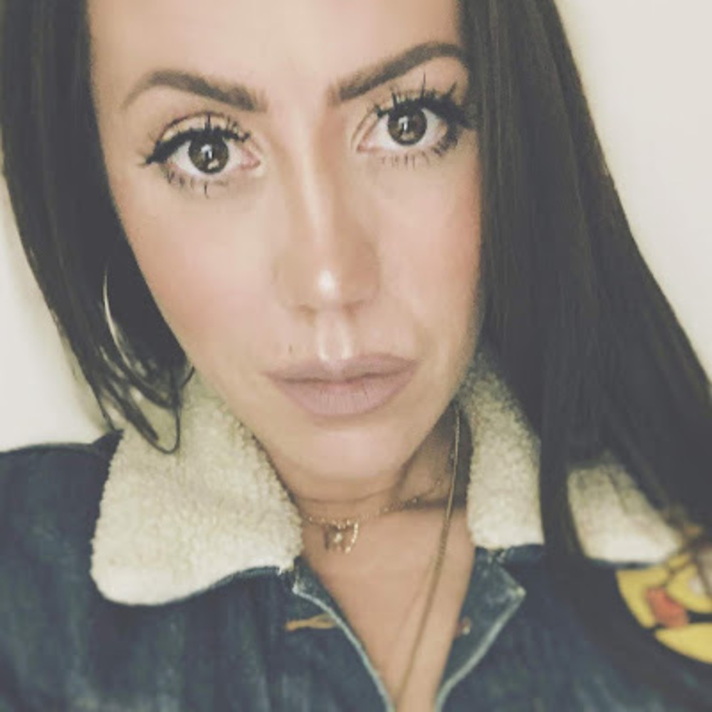Meet your Posher, Samantha